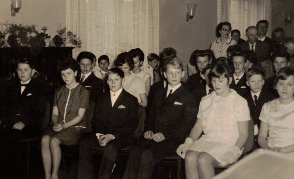 CCF_000664_jugendweiheSusi_1967_002