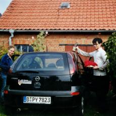 CCF_000589-2004 Julia mit Freund