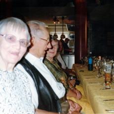 CCF_000598-2004 Oma Lise Onkel Walter