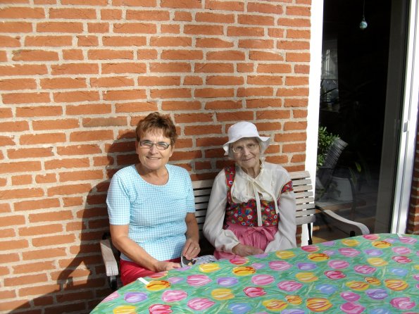 Digital Camera P42001